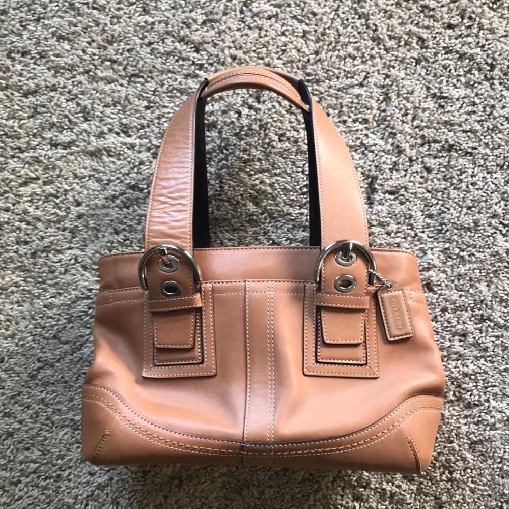 SOLD 🌟 HP 5/30/21 Coach bag - Picture 3 of 8